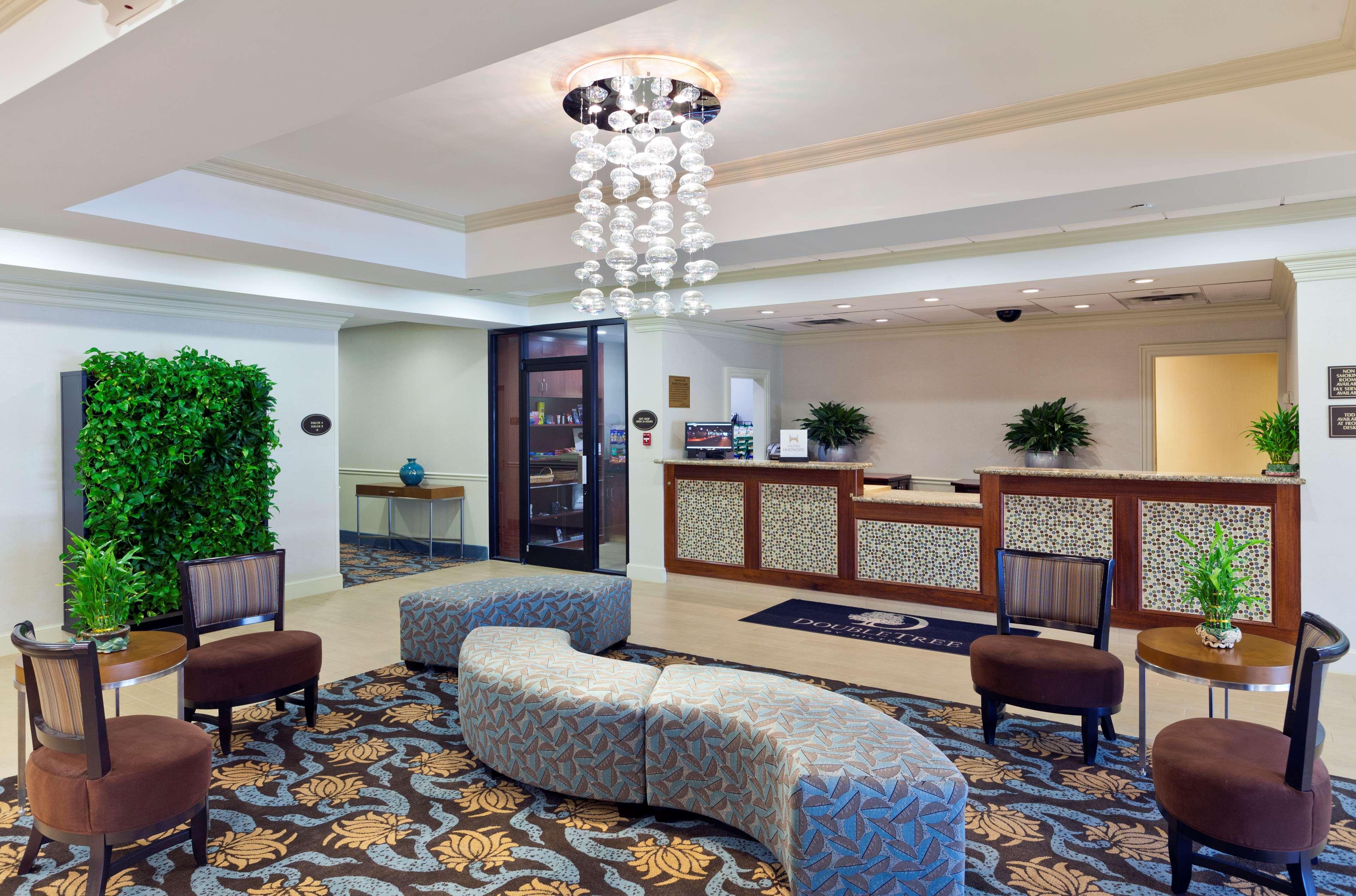 Doubletree By Hilton Mahwah Exterior foto