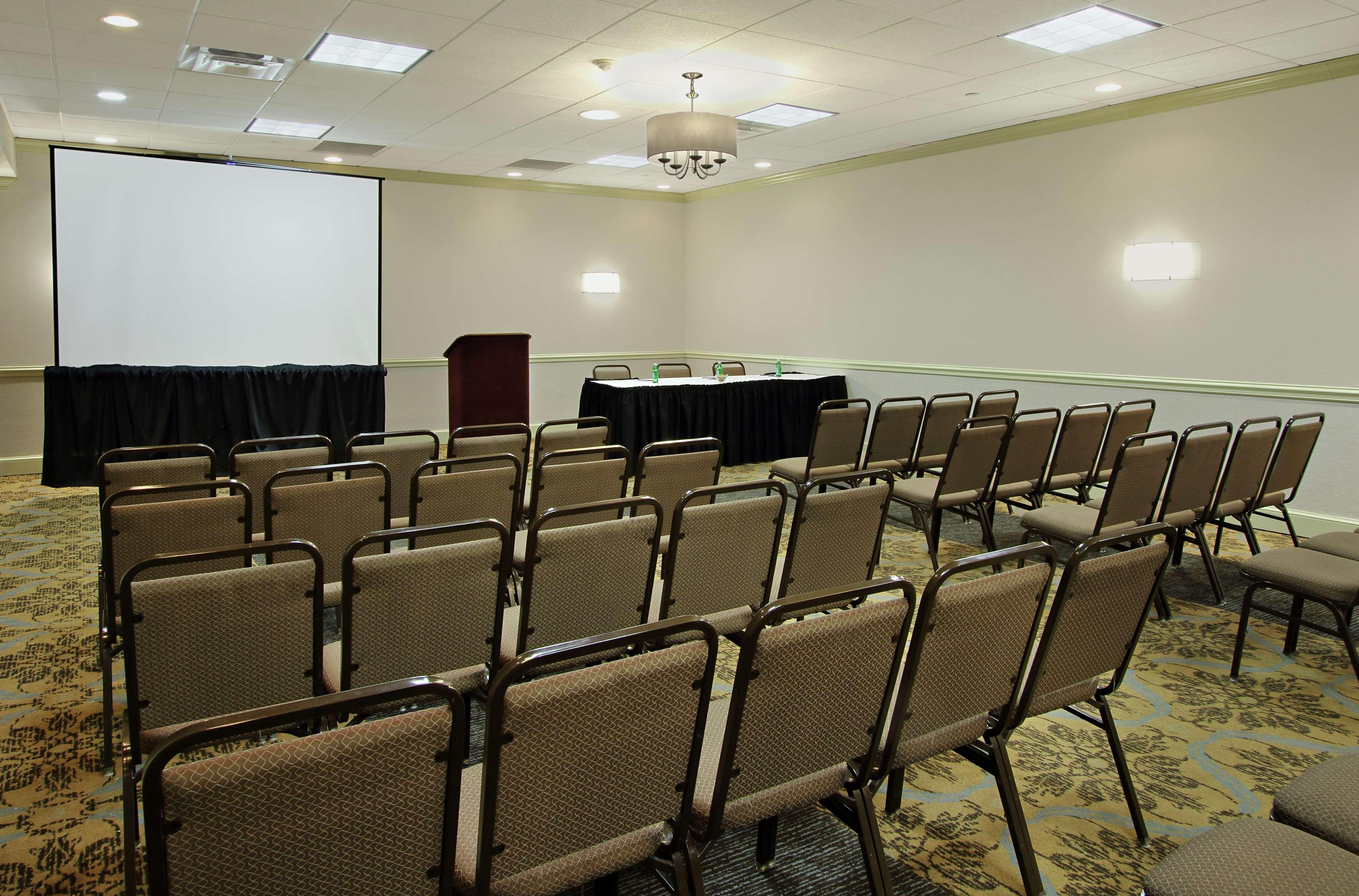 Doubletree By Hilton Mahwah Exterior foto