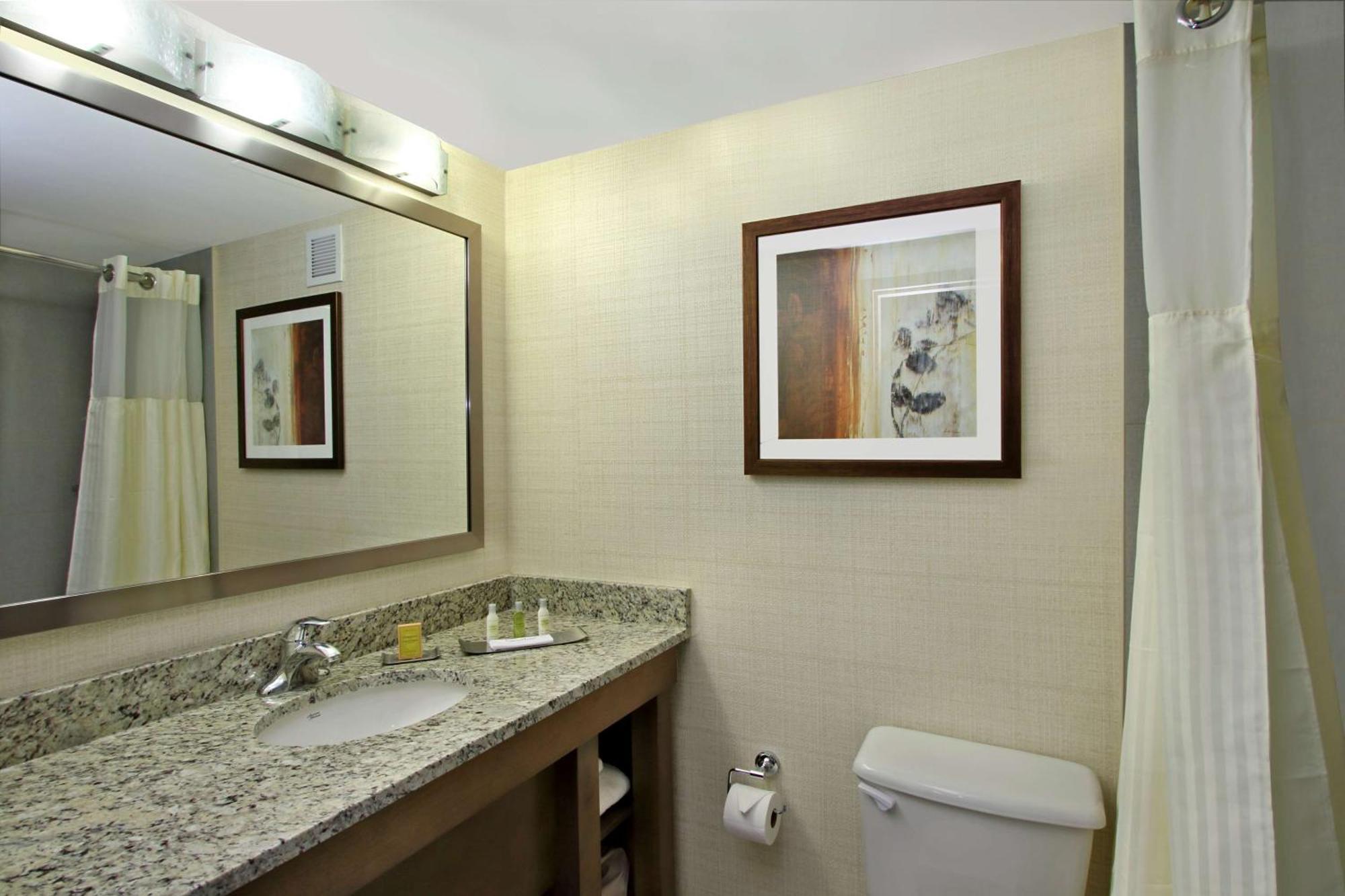 Doubletree By Hilton Mahwah Exterior foto