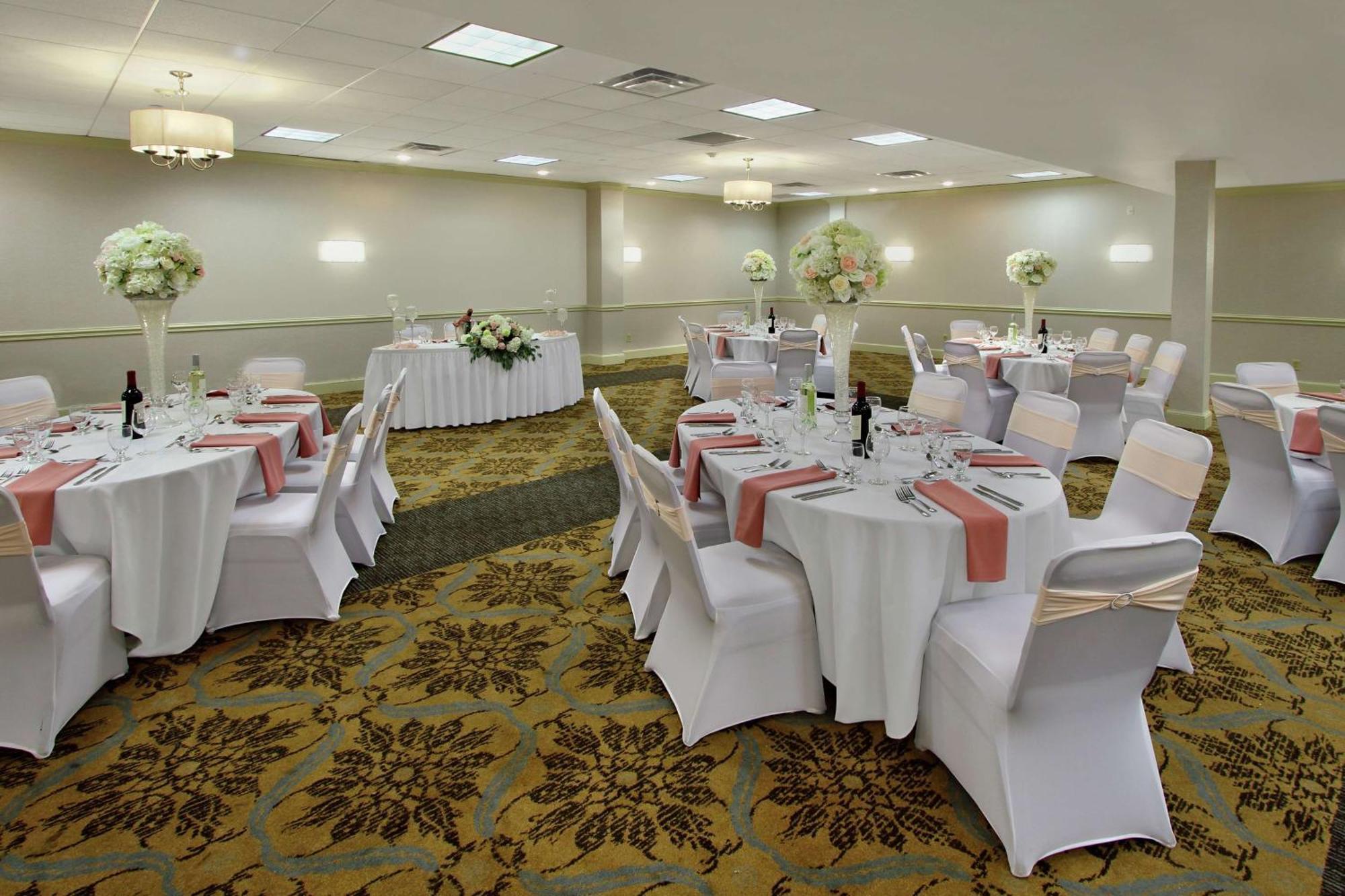 Doubletree By Hilton Mahwah Exterior foto