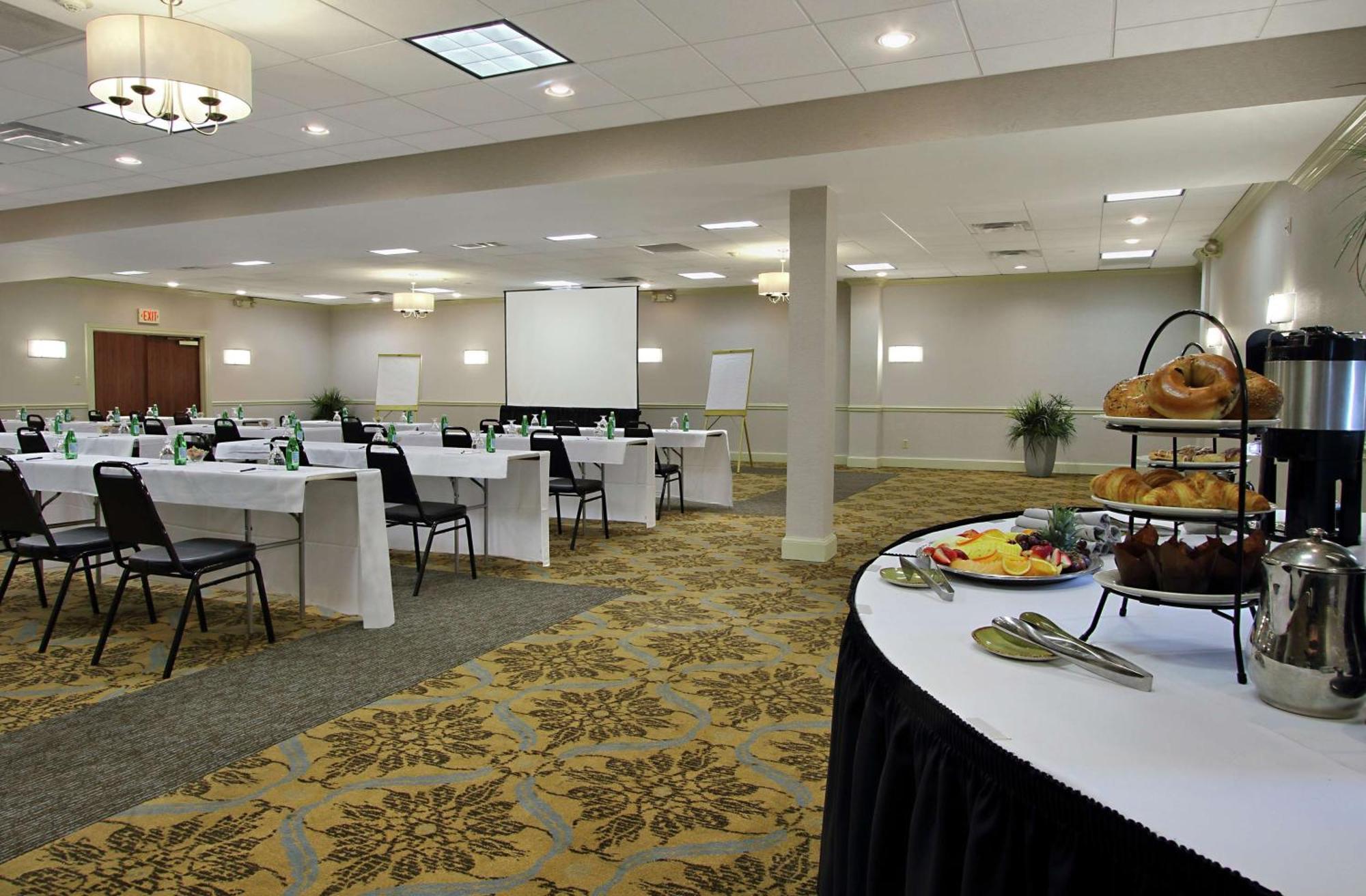 Doubletree By Hilton Mahwah Exterior foto